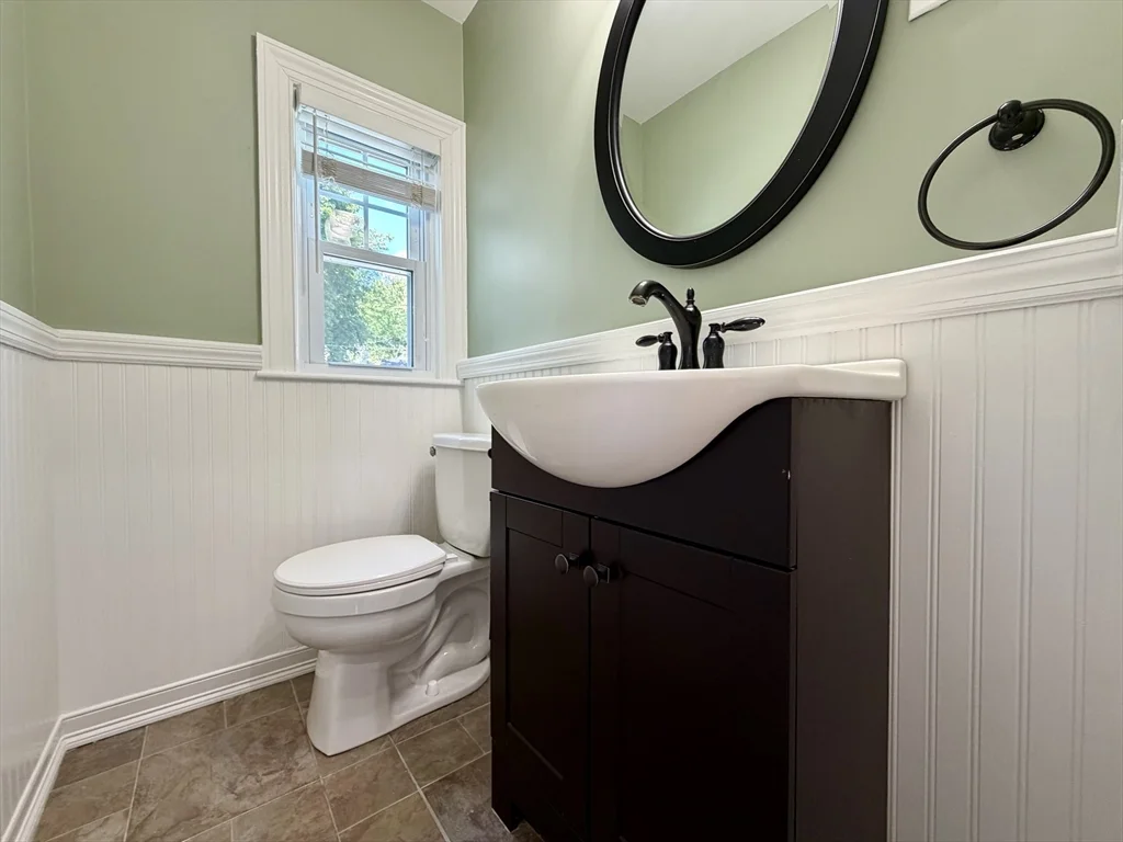3 bed, 1 bath apartment for rent at 251 May St, Worcester — photo 7 of 26
