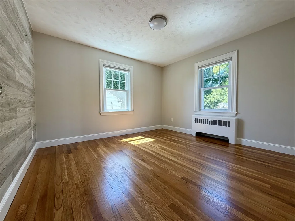 3 bed, 1 bath apartment for rent at 251 May St, Worcester — photo 19 of 26