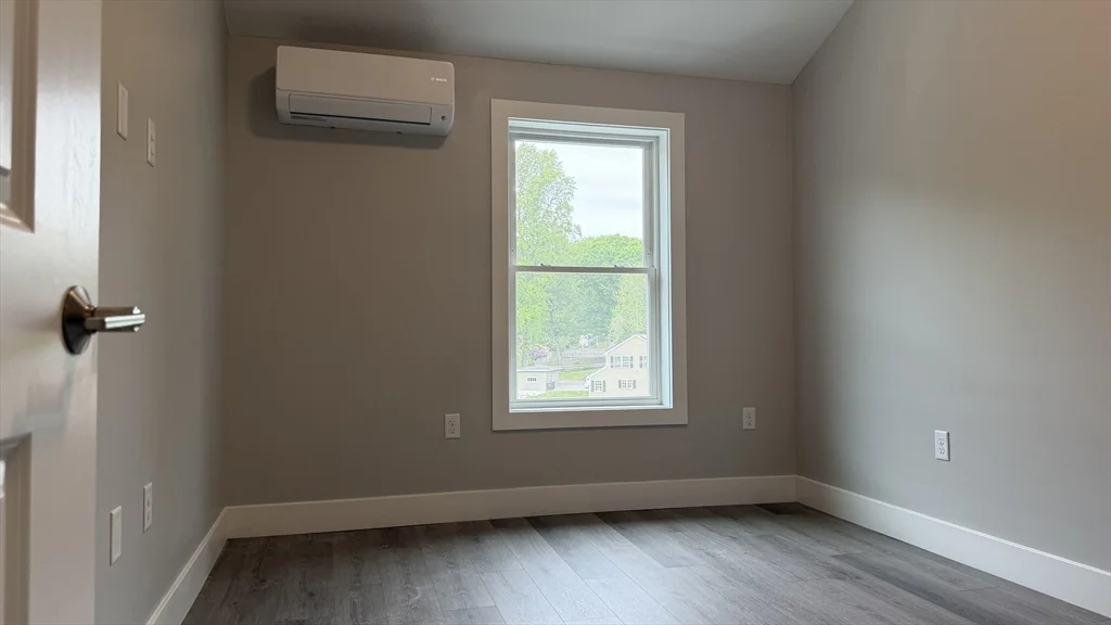 2 bed, 1 bath apartment for rent at 251 Sladen St Unit 000, Dracut — photo 10 of 30