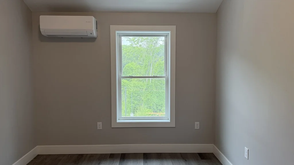 2 bed, 1 bath apartment for rent at 251 Sladen St Unit 000, Dracut — photo 12 of 30