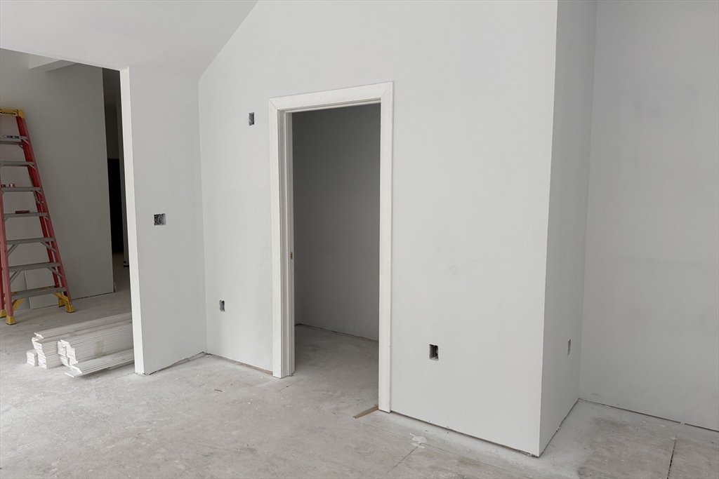 2 bed, 1 bath apartment for rent at 251 Sladen St Unit 107, Dracut — photo 8 of 37