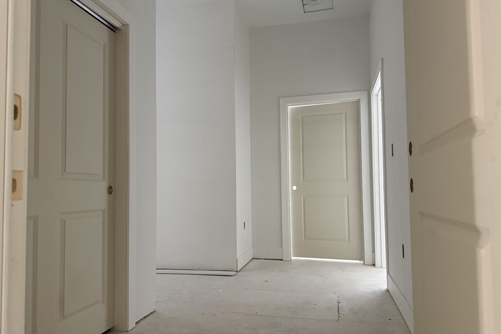 2 bed, 1 bath apartment for rent at 251 Sladen St Unit 107, Dracut — photo 2 of 37