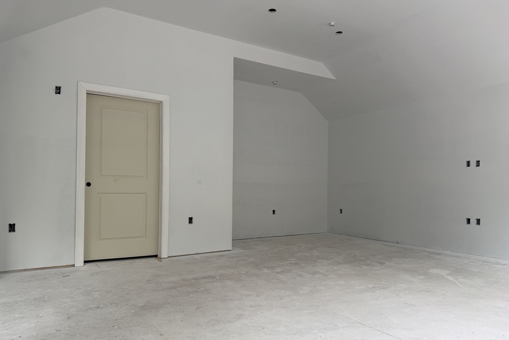 2 bed, 1 bath apartment for rent at 251 Sladen St Unit 107, Dracut — photo 7 of 37