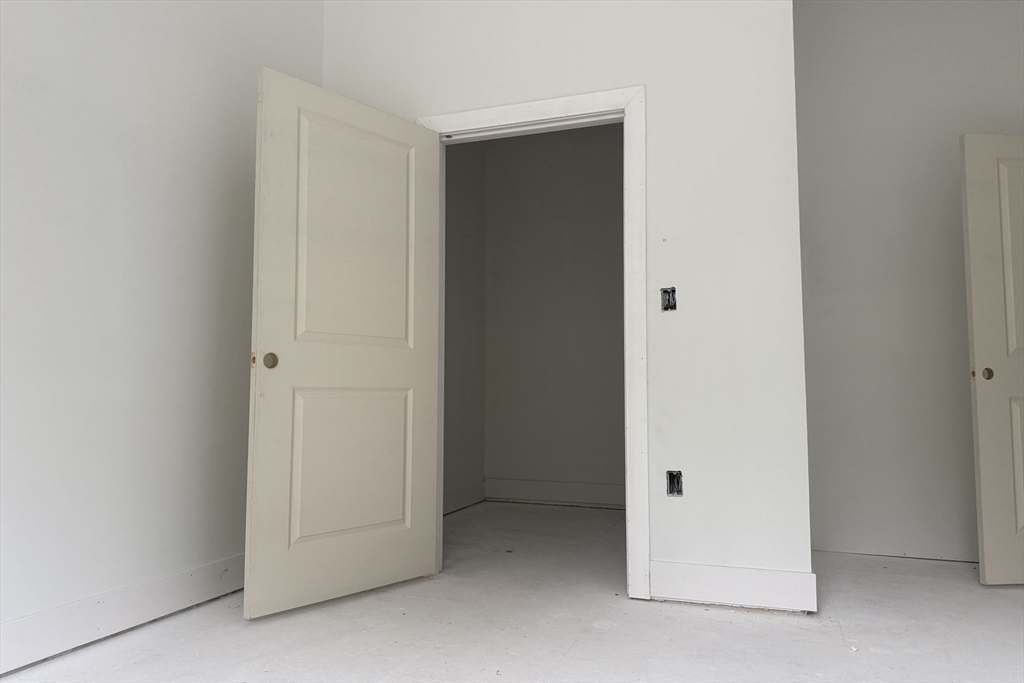 2 bed, 1 bath apartment for rent at 251 Sladen St Unit 107, Dracut — photo 11 of 37