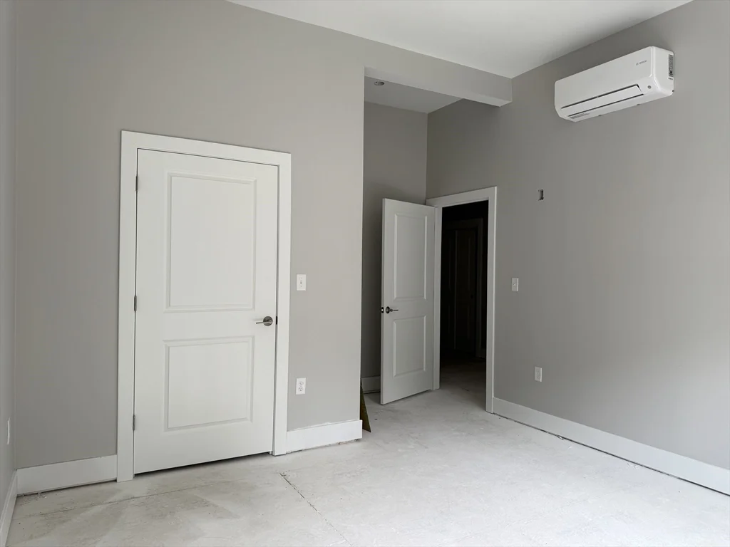 2 bed, 1 bath apartment for rent at 251 Sladen St Unit 204, Dracut — photo 5 of 42