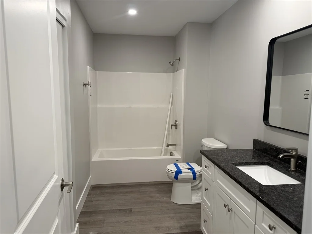 2 bed, 1 bath apartment for rent at 251 Sladen St Unit 204, Dracut — photo 29 of 42