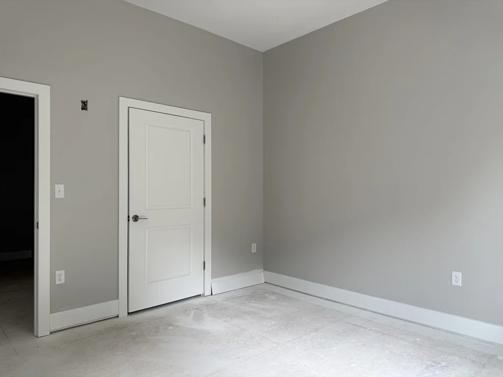 2 bed, 1 bath apartment for rent at 251 Sladen St Unit 204, Dracut — photo 8 of 42