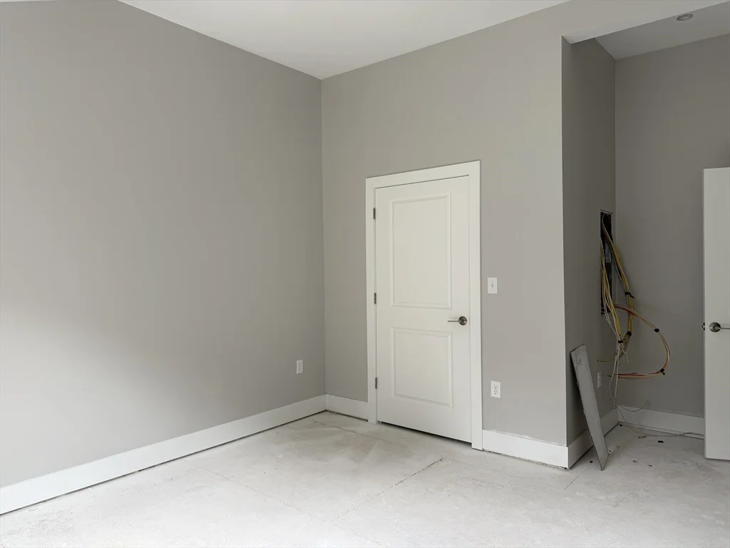 2 bed, 1 bath apartment for rent at 251 Sladen St Unit 204, Dracut — photo 4 of 42