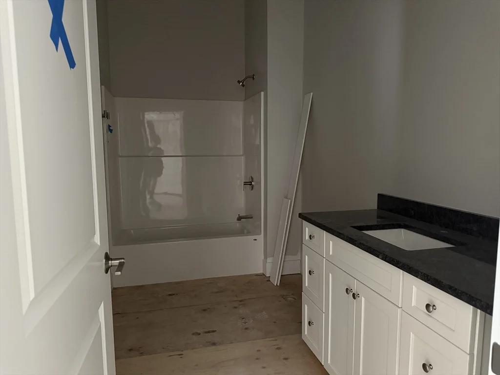 2 bed, 1 bath apartment for rent at 251 Sladen St Unit 204, Dracut — photo 21 of 42