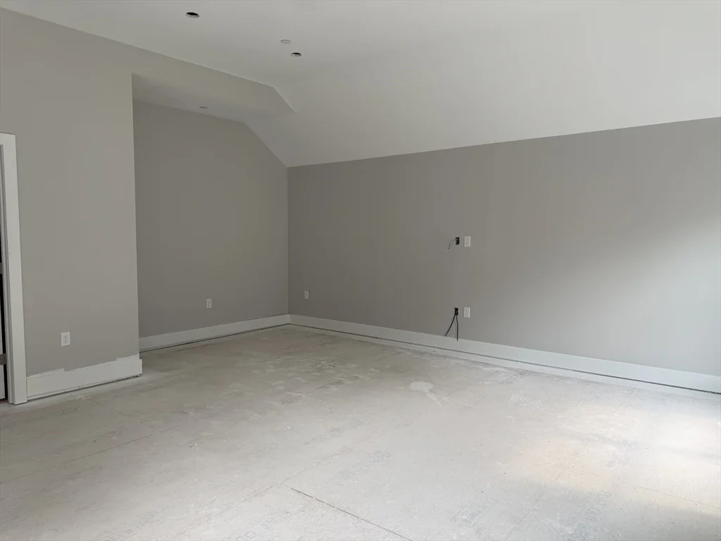 2 bed, 1 bath apartment for rent at 251 Sladen St Unit 204, Dracut — photo 16 of 42