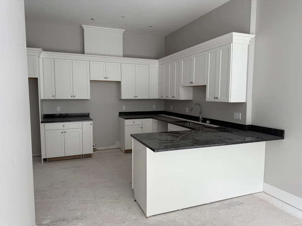 2 bed, 1 bath apartment for rent at 251 Sladen St Unit 204, Dracut — photo 13 of 42