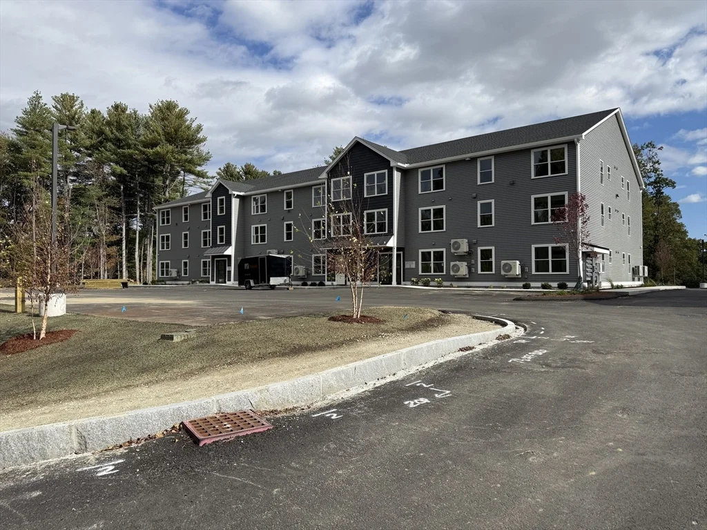 2 bed, 1 bath apartment for rent at 251 Sladen St Unit 207, Dracut — photo 29 of 35