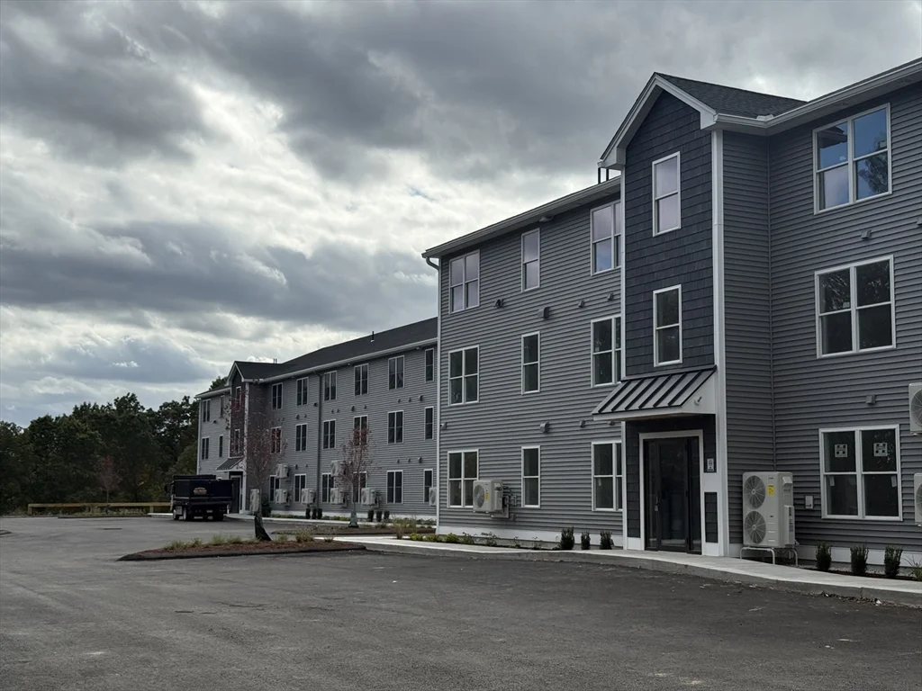 2 bed, 1 bath apartment for rent at 251 Sladen St Unit 207, Dracut — photo 35 of 35