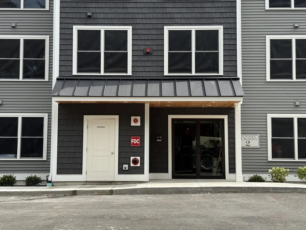 2 bed, 1 bath apartment for rent at 251 Sladen St Unit 207, Dracut — photo 33 of 35