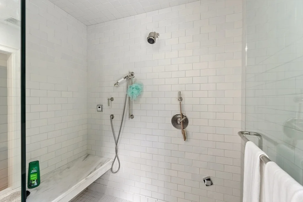 5 bed, 4+ bath apartment for rent at 251A Old Billerica Rd, Bedford — photo 19 of 35