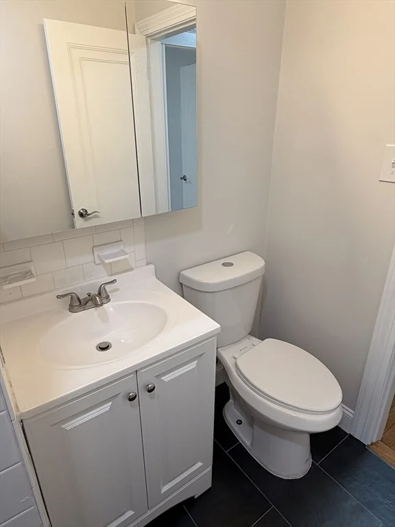 3 bed, 1 bath apartment for rent at 252 Auburndale Ave Unit 252, Auburndale — photo 10 of 13