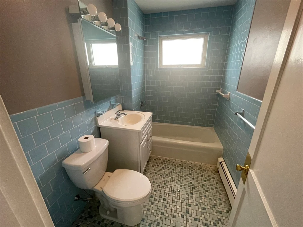 2 bed, 1 bath apartment for rent at 252 Brown St Unit 252, Waltham — photo 10 of 19