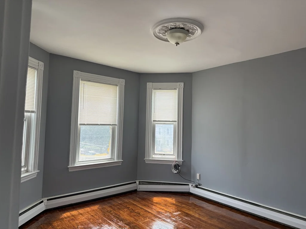 4 bed, 1 bath apartment for rent at 252 E Cottage Unit 3, Dorchester — photo 19 of 29