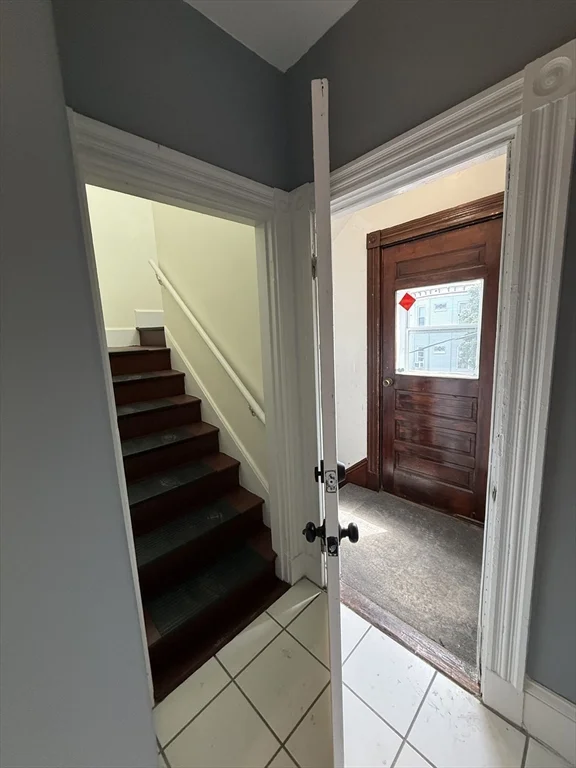 4 bed, 1 bath apartment for rent at 252 E Cottage Unit 3, Dorchester — photo 18 of 29