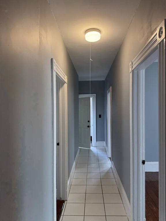 4 bed, 1 bath apartment for rent at 252 East Cottage St Unit 3, Dorchester — photo 25 of 29