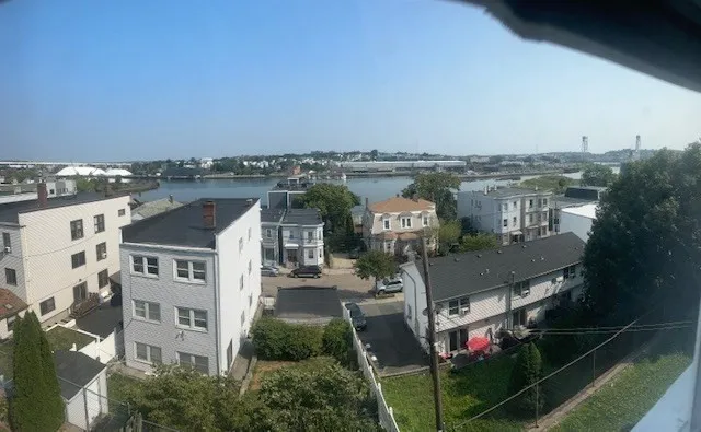 2 bed, 1 bath apartment for rent at 252 East Eagle St Unit 2, Eagle Hill — photo 10 of 11