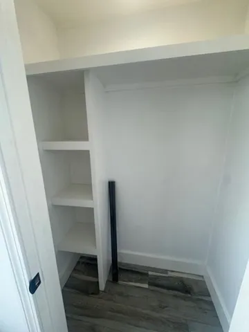 2 bed, 1 bath apartment for rent at 252 East Eagle St Unit 2, Eagle Hill — photo 8 of 11
