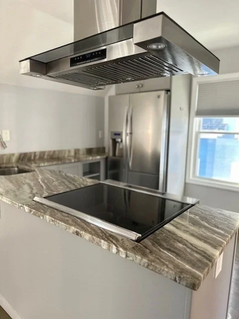 2 bed, 1 bath apartment for rent at 252 Eastern Ave Unit 3, Lynn — photo 1 of 21