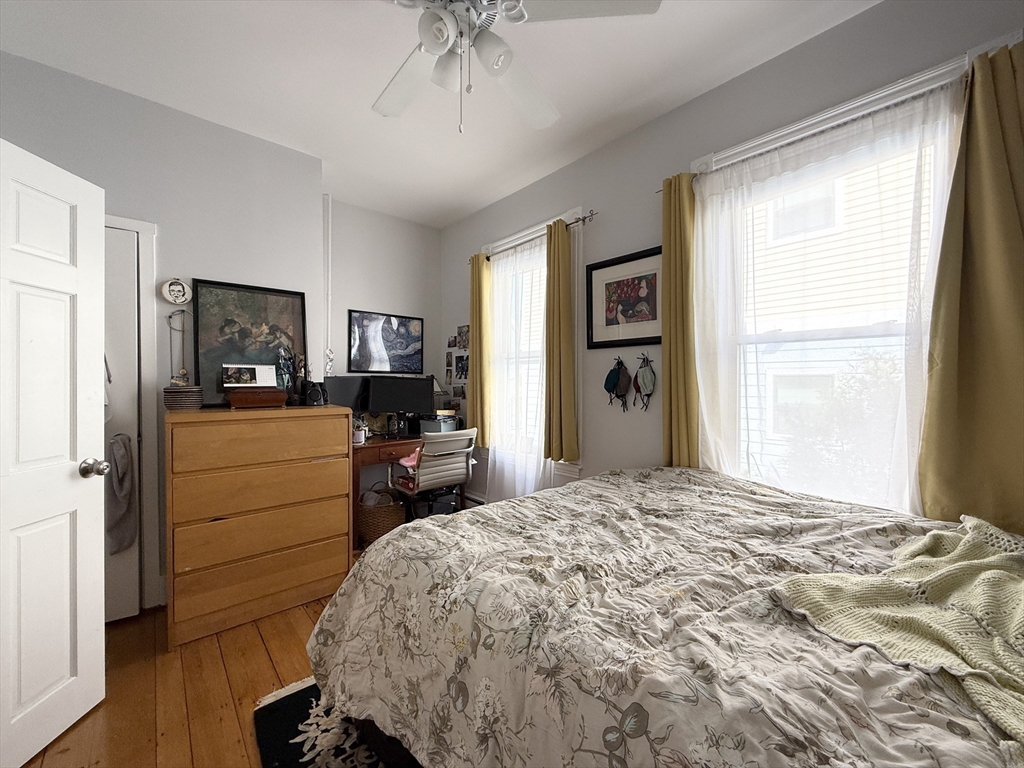 3 bed, 1 bath apartment for rent at 252 Elm St Unit 2, Wellington-Harrington — photo 7 of 11