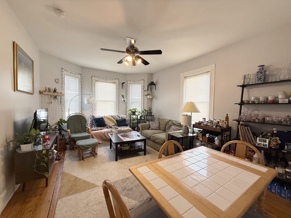 3 bed, 1 bath apartment for rent at 252 Elm St Unit 2, Wellington-Harrington — photo 1 of 11