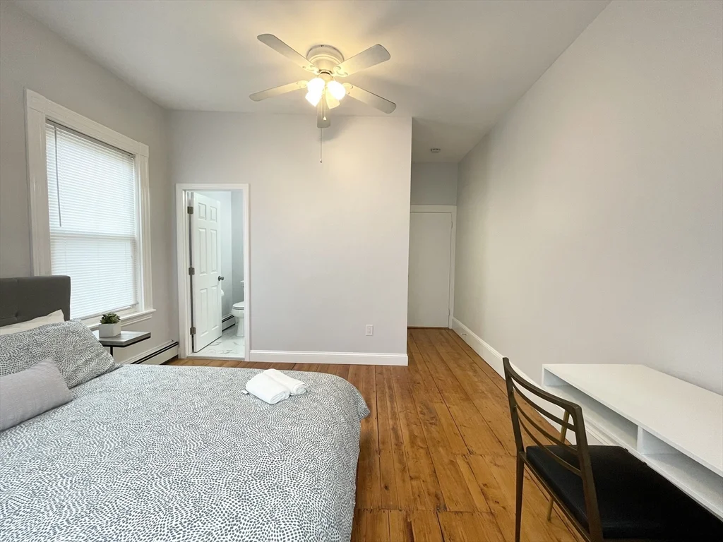 3 bed, 2 bath apartment for rent at 252 Elm St Unit 3, Cambridge — photo 5 of 16