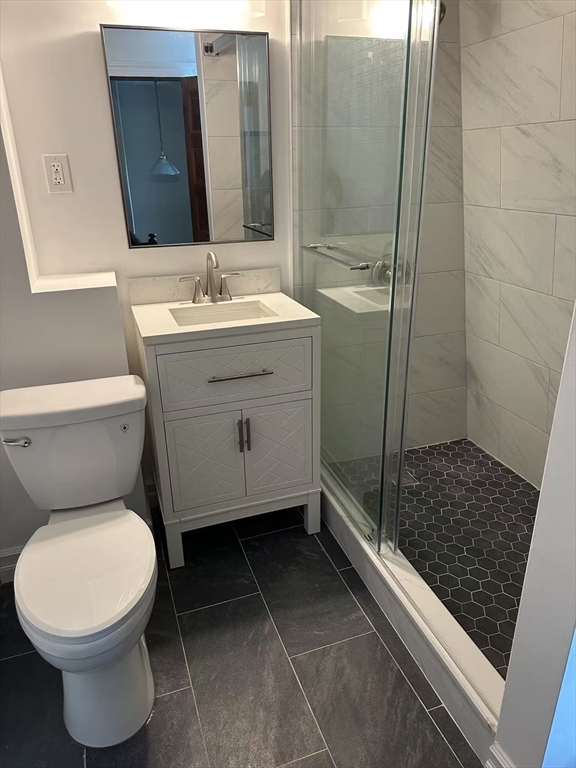 4 bed, 2 bath apartment for rent at 252 Florence Ave, Arlington — photo 5 of 8