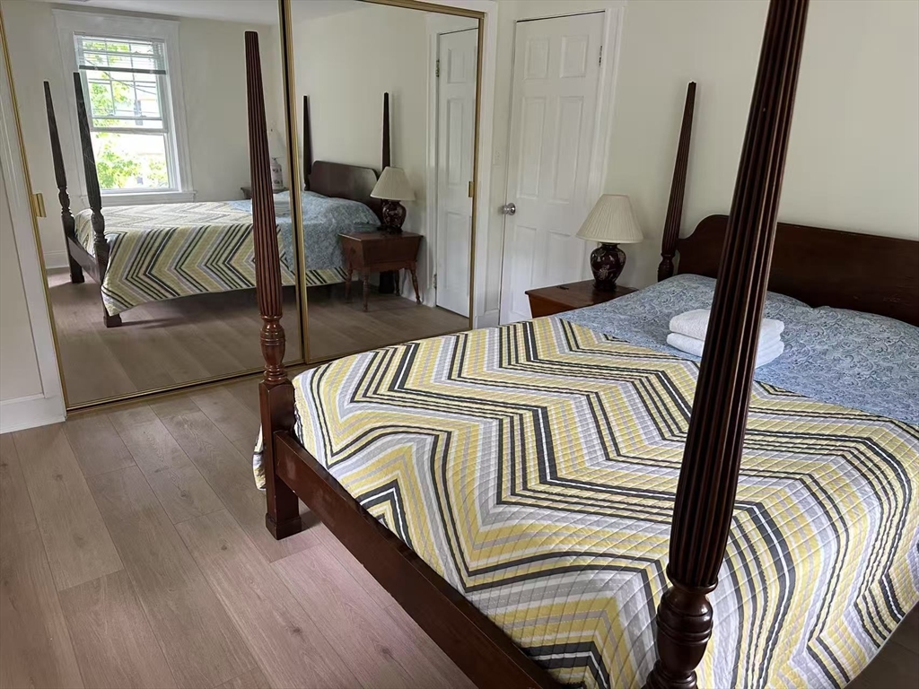 4 bed, 2 bath apartment for rent at 252 Florence Ave, Arlington — photo 4 of 8