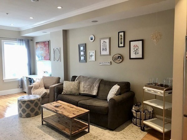 2 bed, 1 bath apartment for rent at 252 Gold St Unit 1, South Boston — photo 1 of 25