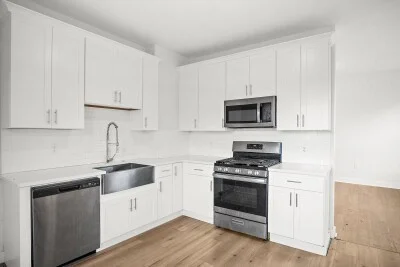3 bed, 1 bath apartment for rent at 252 Magnolia Unit 3L, Dorchester