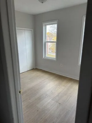 3 bed, 1 bath apartment for rent at 252 Magnolia Unit 3L, Dorchester — photo 10 of 12