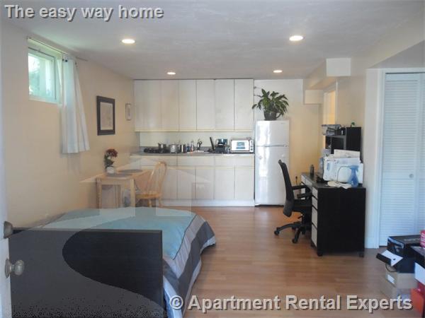 Studio bed, 1 bath apartment for rent at 252 Mason Ter, Coolidge Corner — photo 1 of 5