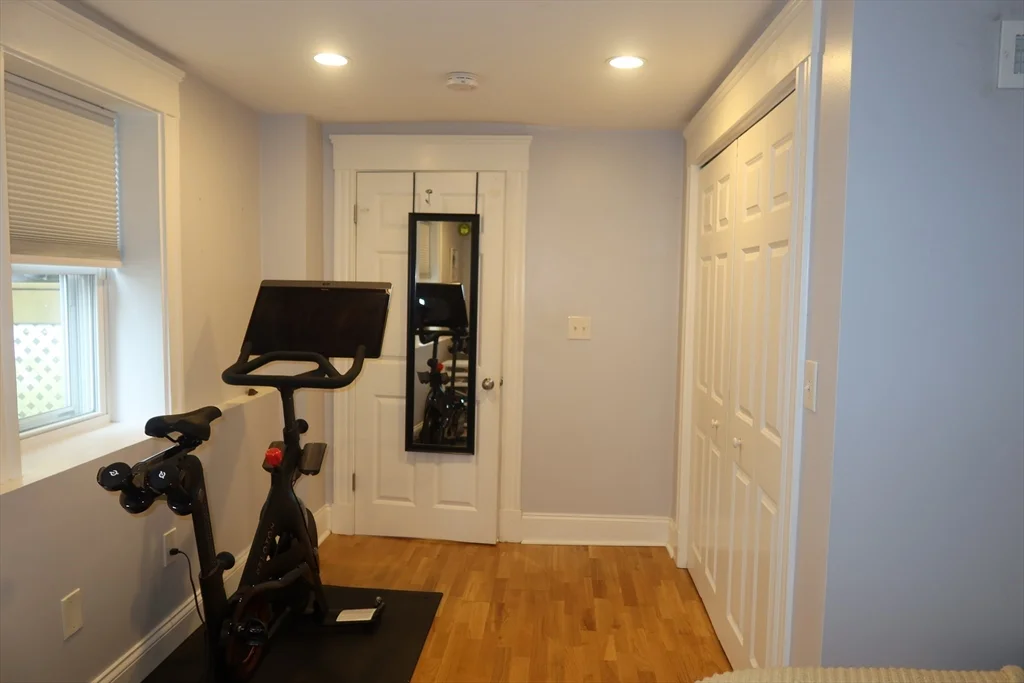 2 bed, 1 bath apartment for rent at 252 W 3rd Unit 1, South Boston — photo 16 of 19