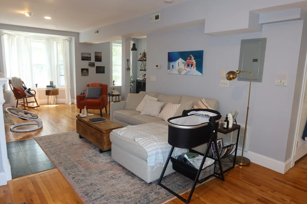 2 bed, 1.5 bath apartment for rent at 252 W 3rd Unit 2, South Boston