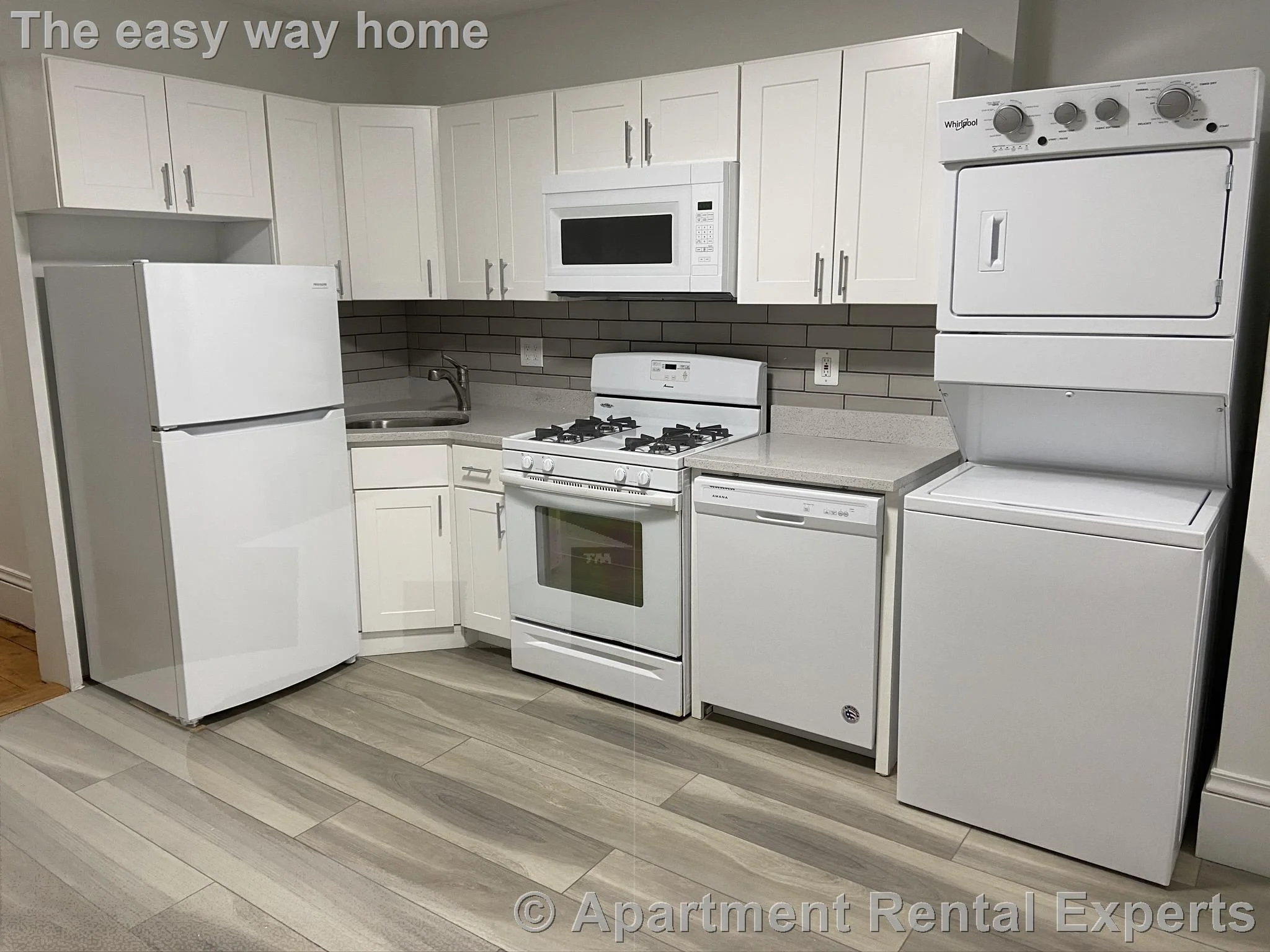 3 bed, 1 bath apartment for rent at 252 Windsor St Unit 3, Central Square — photo 3 of 22