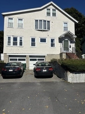 3 bed, 1 bath apartment for rent at 253 Fellsway W Unit 2, North Medford — photo 1 of 16