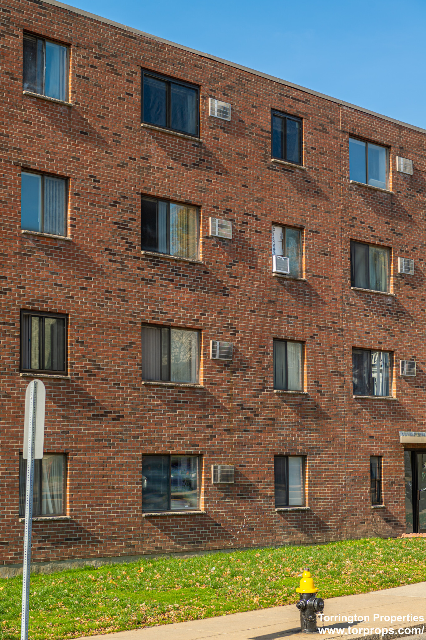 1 bed, 1 bath apartment for rent at 253 Hyde Park Ave Unit 33, Jamaica Plain — photo 19 of 20