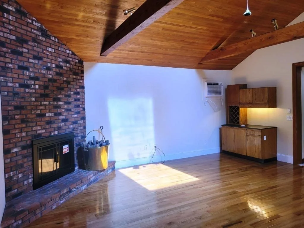 2 bed, 1 bath apartment for rent at 253 June St Unit 1, Worcester — photo 8 of 38