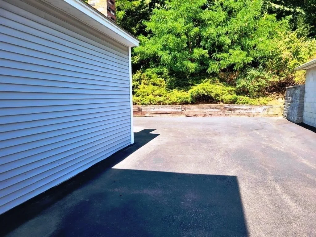 2 bed, 1 bath apartment for rent at 253 June St Unit 1, Worcester — photo 36 of 38