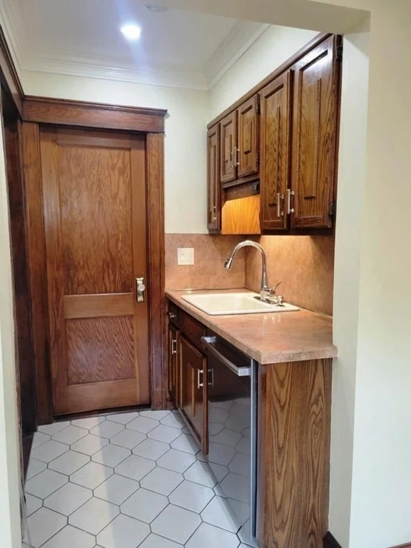 2 bed, 1 bath apartment for rent at 253 June St Unit 1, Worcester — photo 28 of 38