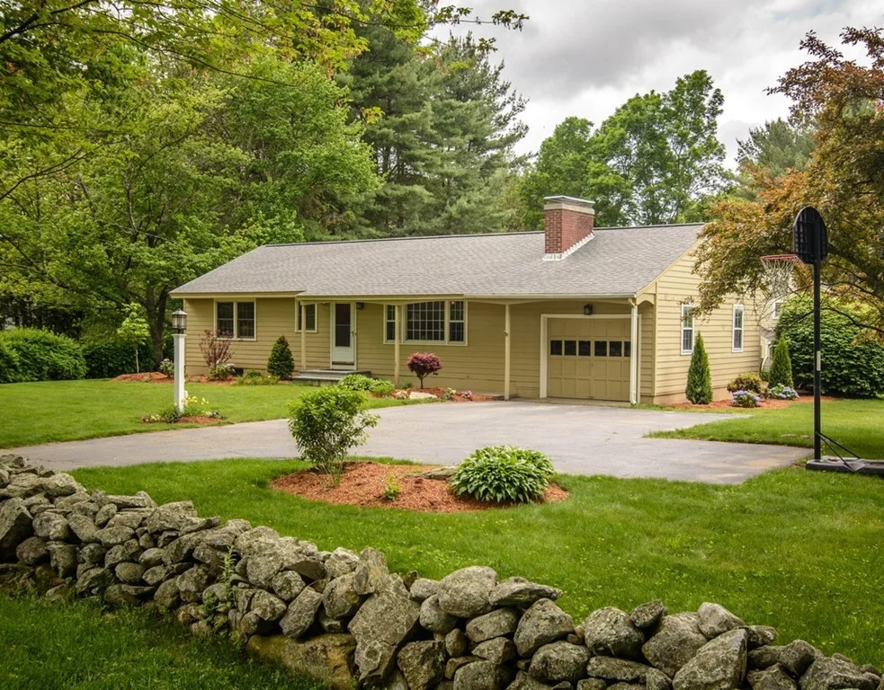 3 bed, 2 bath apartment for rent at 253 W Main St, Westborough — photo 1 of 30