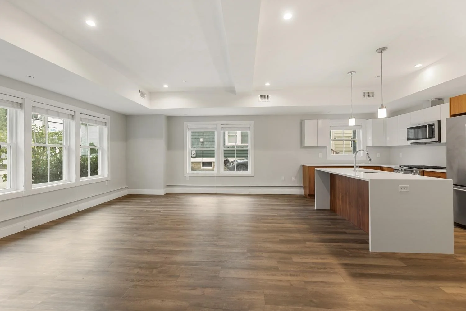 3 bed, 2 bath apartment for rent at 253 Walden Unit 259, Neighborhood Nine — photo 9 of 34