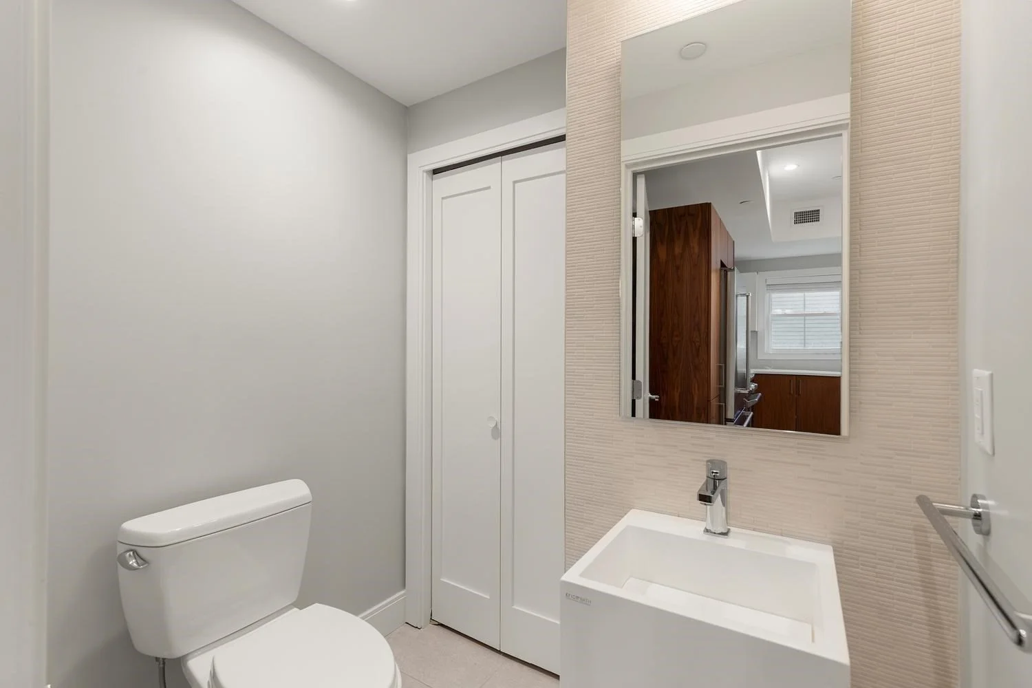 3 bed, 2 bath apartment for rent at 253 Walden Unit 259, Neighborhood Nine — photo 13 of 34