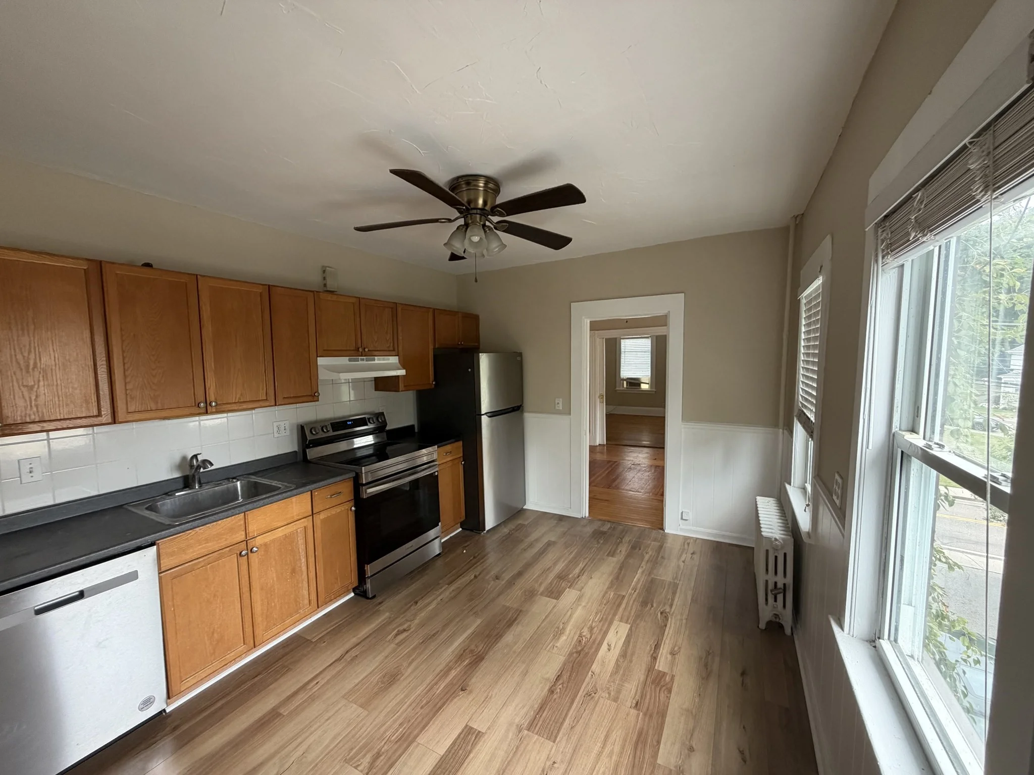 2 bed, 1 bath apartment for rent at 253 Whitwell St Unit 2L, Quincy — photo 12 of 20