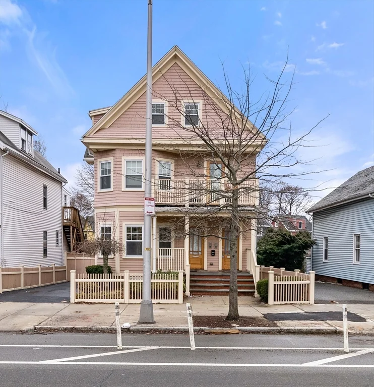 2 bed, 1 bath apartment for rent at 2536 Massachusetts Ave Unit U:2536, North Cambridge — photo 1 of 20