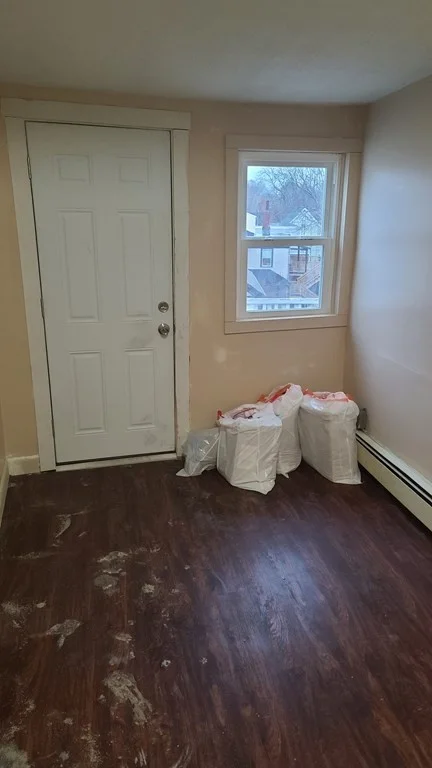 1 bed, 1 bath apartment for rent at 254 Adams St Unit 3, Dorchester — photo 7 of 10